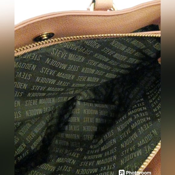 NWOT Steve Madden handbag. Womens. Color: Blush With shoulder strap. - Picture 10 of 16